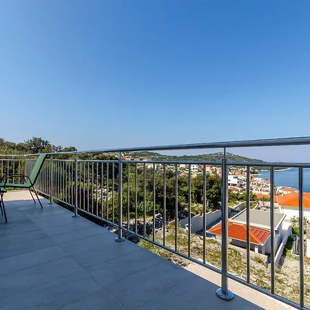 Apartments Brulo Razanj Exterior photo