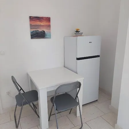 Apartments Brulo Razanj Exterior photo