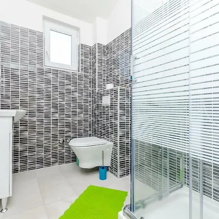 Apartments Brulo Razanj Exterior photo