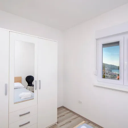 Apartments Brulo Razanj Exterior photo